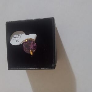 Elegant Purple Gold Ring